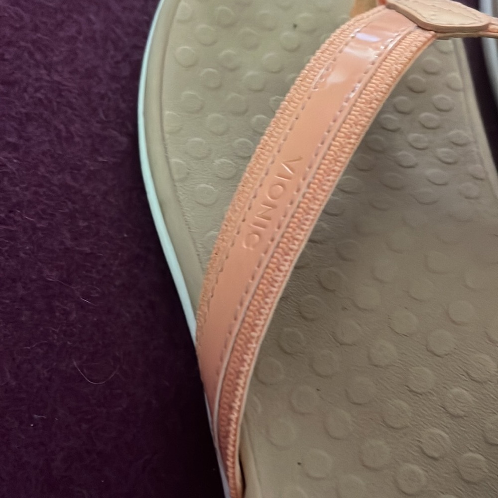 Vionic Tide flip flop apricot sandal peach blush - Picture 6 of 11